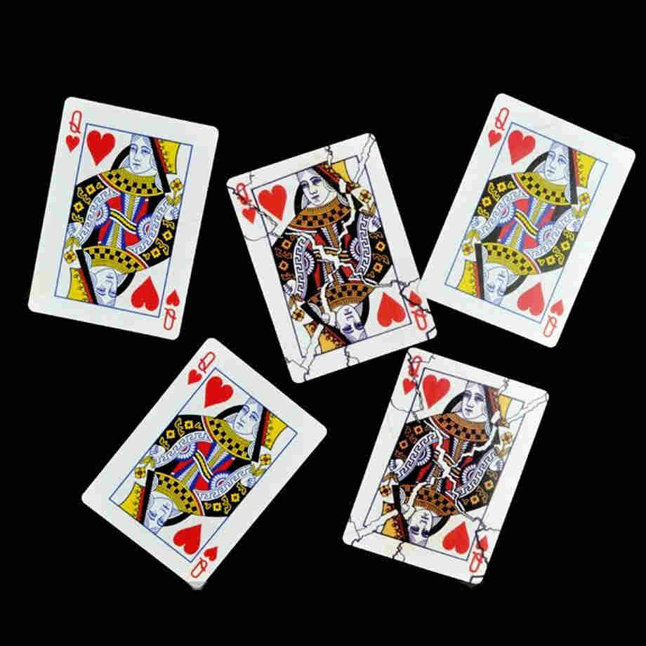 Queen card g. Сломанная карта.