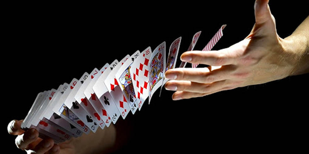 partikel Sprout mekanisme Top 10 Card Tricks Tutorial That You Can Do And Fool Everyone - 7 Magic Inc