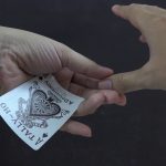 How to do magic tricks with cards How to do magic tricks with cards