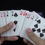 How to do 4 simple card tricks How to do 4 simple card tricks