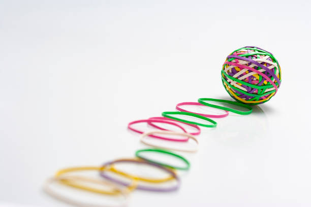 10 VISUAL Rubber Band Tricks Anyone Can Do - 7 Magic Inc